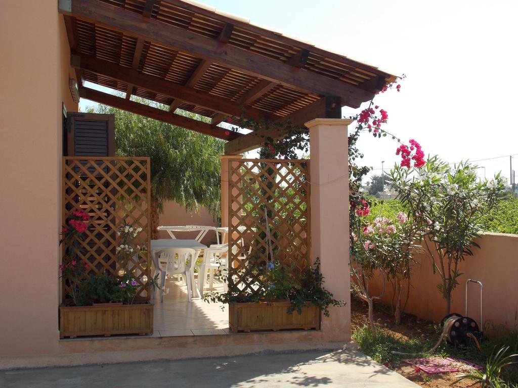 Marsala Casa Vacanza Villetta Cameră foto